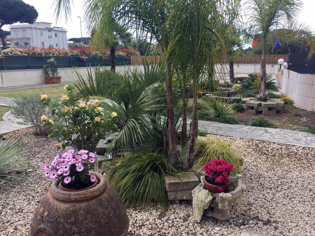 Il Giardino Di Adriana Bed & Breakfast Terracina Exterior photo